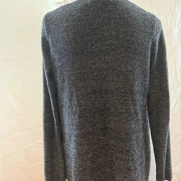 Barefoot Dreams Gray/Blue Cardigan Sweater - Picture 2 of 7